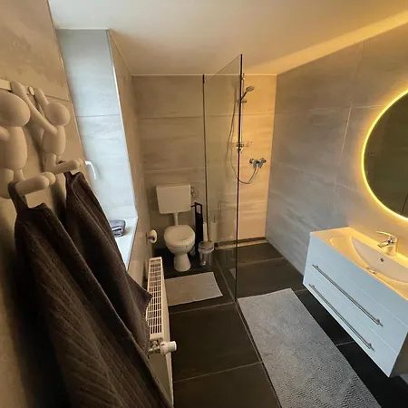 Fachwerkhaus mit 2 getrennten Schlafzimmern, Wohnzimmer und Küche Bückeburg Exterior foto
