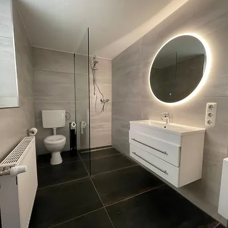 Fachwerkhaus mit 2 getrennten Schlafzimmern, Wohnzimmer und Küche Bückeburg Exterior foto